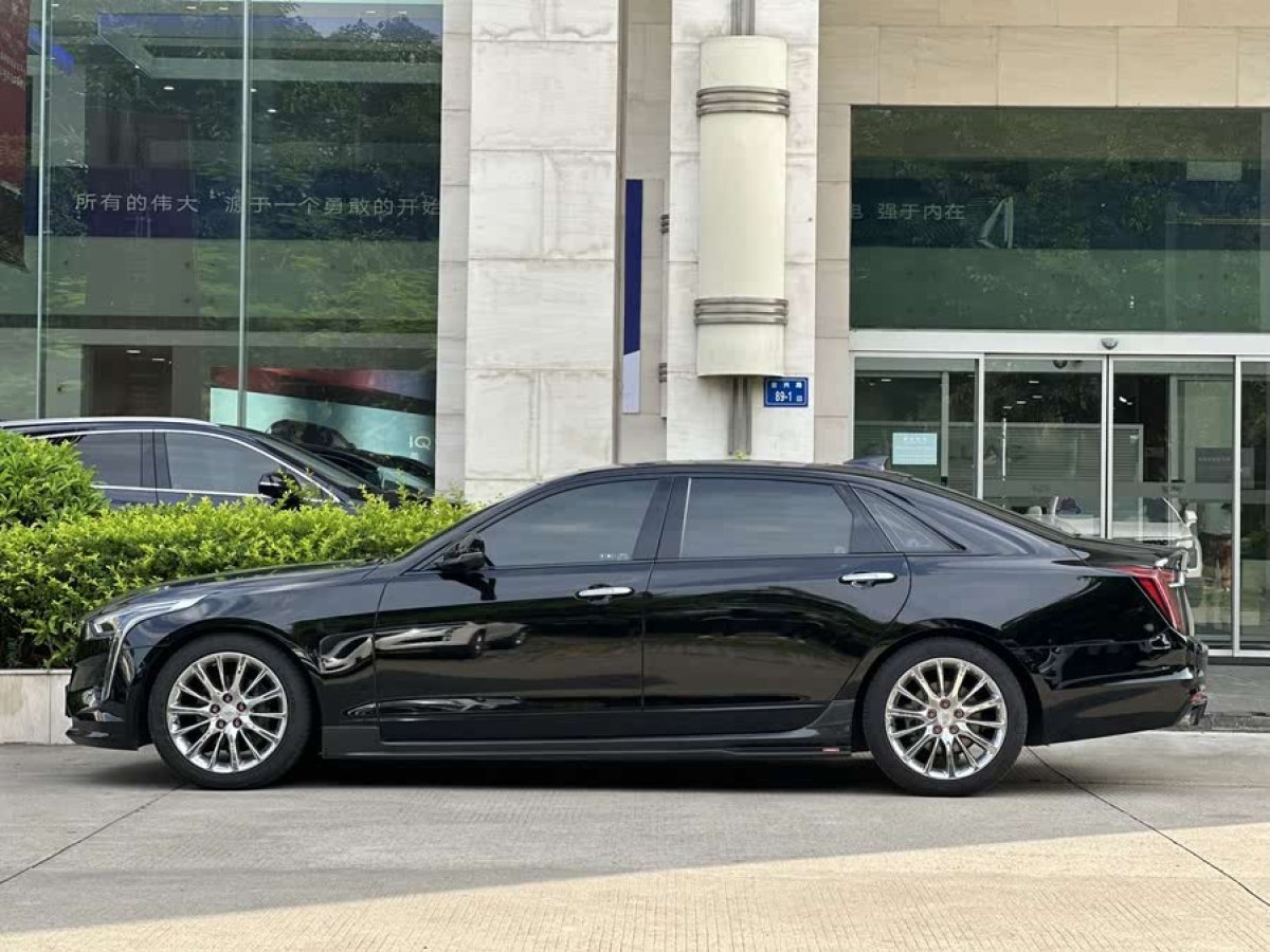 凱迪拉克 CT6  2019款 28T 領(lǐng)先運(yùn)動(dòng)型圖片