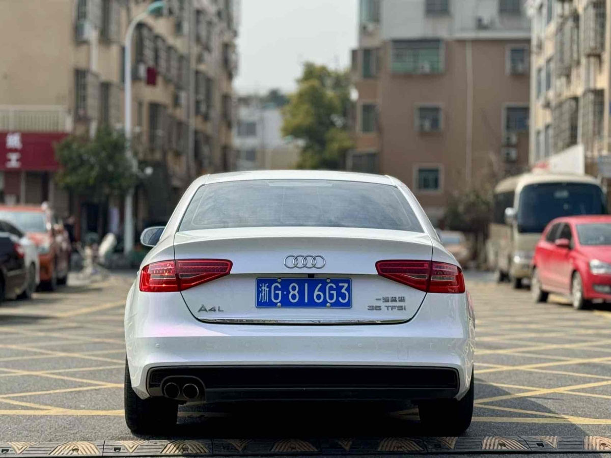 奧迪 奧迪A4L  2015款 35 TFSI 自動標準型圖片