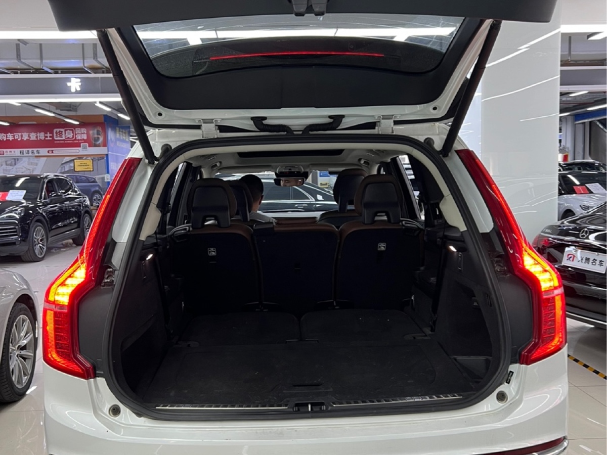 沃爾沃 XC90  2020款 T6 智逸豪華版 7座圖片
