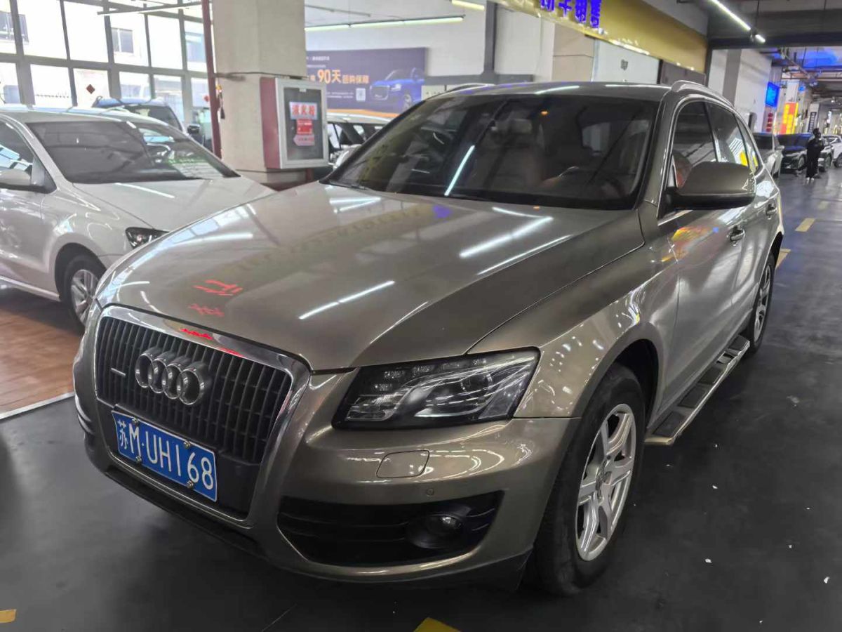 奧迪 奧迪Q5  2013款 Q5 3.0TFSI 45TFSI Quattro 運(yùn)動(dòng)型圖片