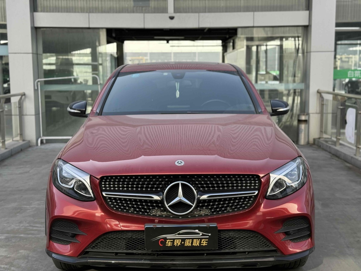 2019年2月奔馳 奔馳GLC  2022款 改款 GLC 300 4MATIC 轎跑SUV