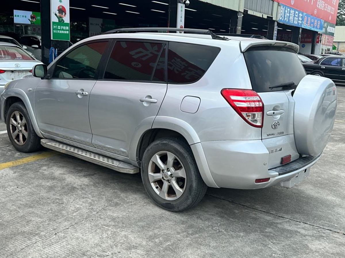 2009年12月豐田 RAV4榮放  2009款 2.4L 自動豪華版