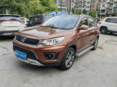 2016年10月 北汽绅宝 X35 1.5L 自动豪华版图片