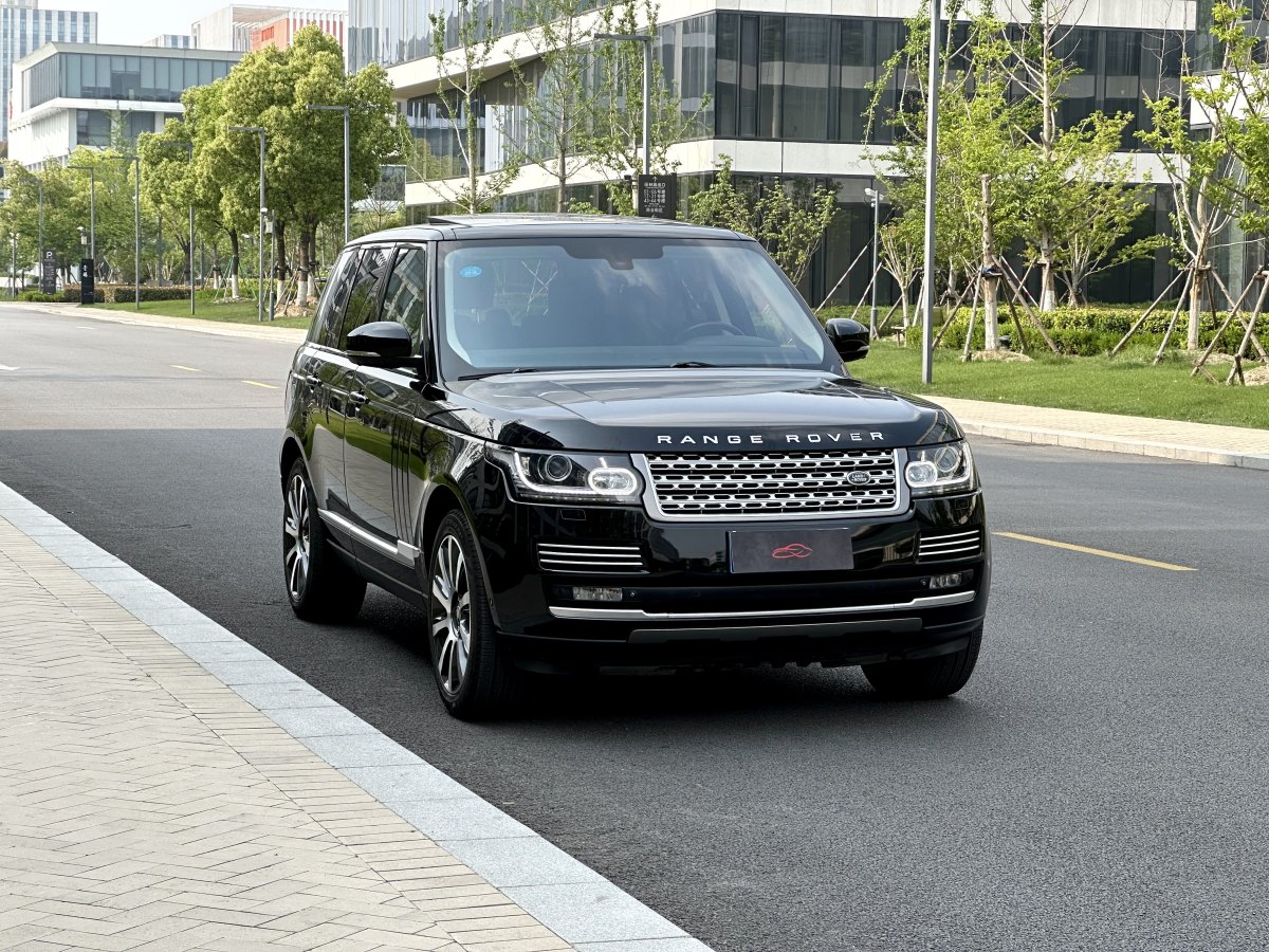 路虎 攬勝  2014款 5.0 V8 SC AB 尊崇創(chuàng)世加長版圖片