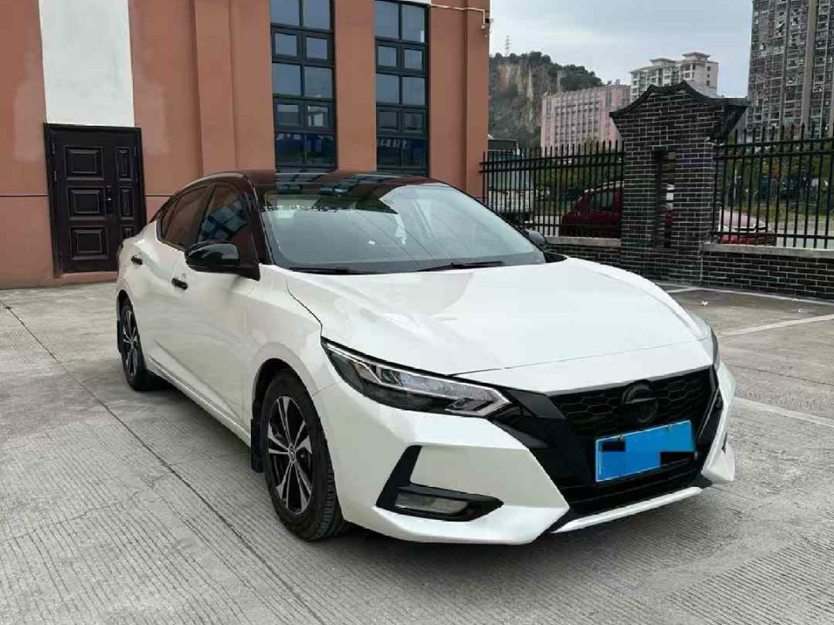 日產(chǎn) 軒逸  2021款 1.6L XL CVT暗夜版圖片