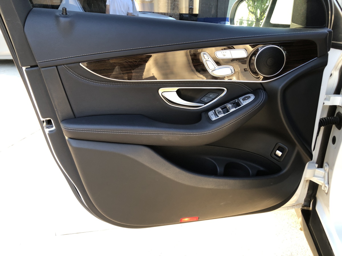 奔馳 奔馳GLC  2016款 GLC 260 4MATIC 動感型圖片