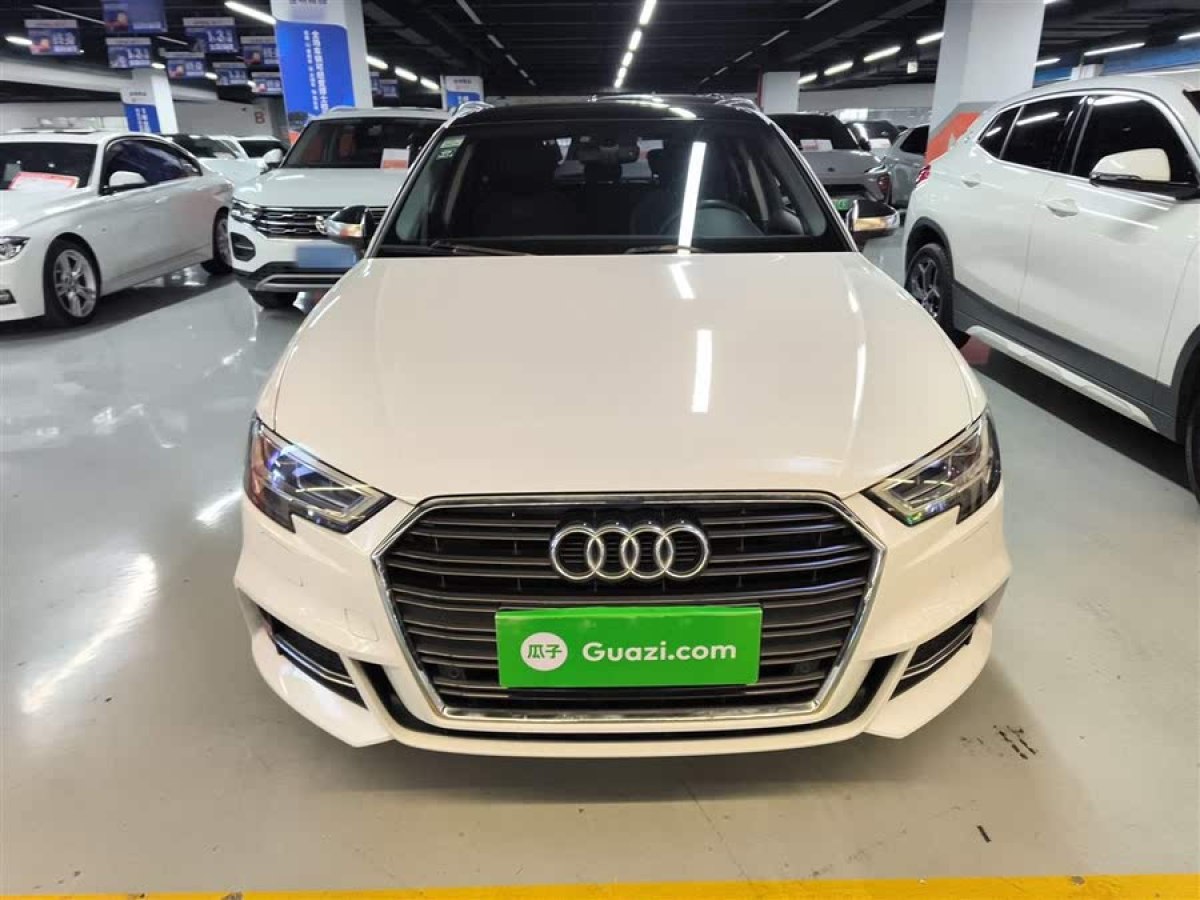 奧迪 奧迪A3  2018款 30周年年型 Sportback 35 TFSI 運(yùn)動(dòng)型圖片