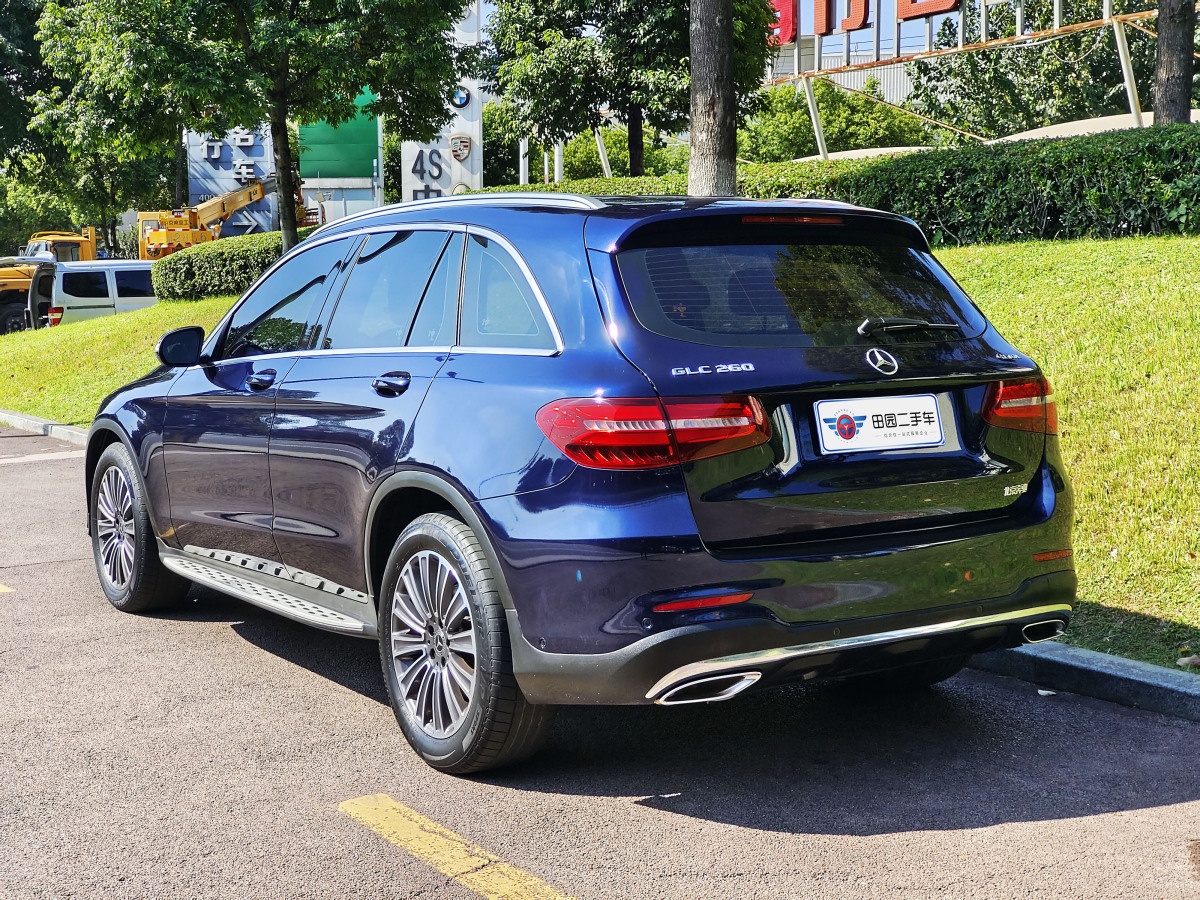 奔馳 奔馳GLC  2017款 GLC 260 4MATIC 動(dòng)感型圖片