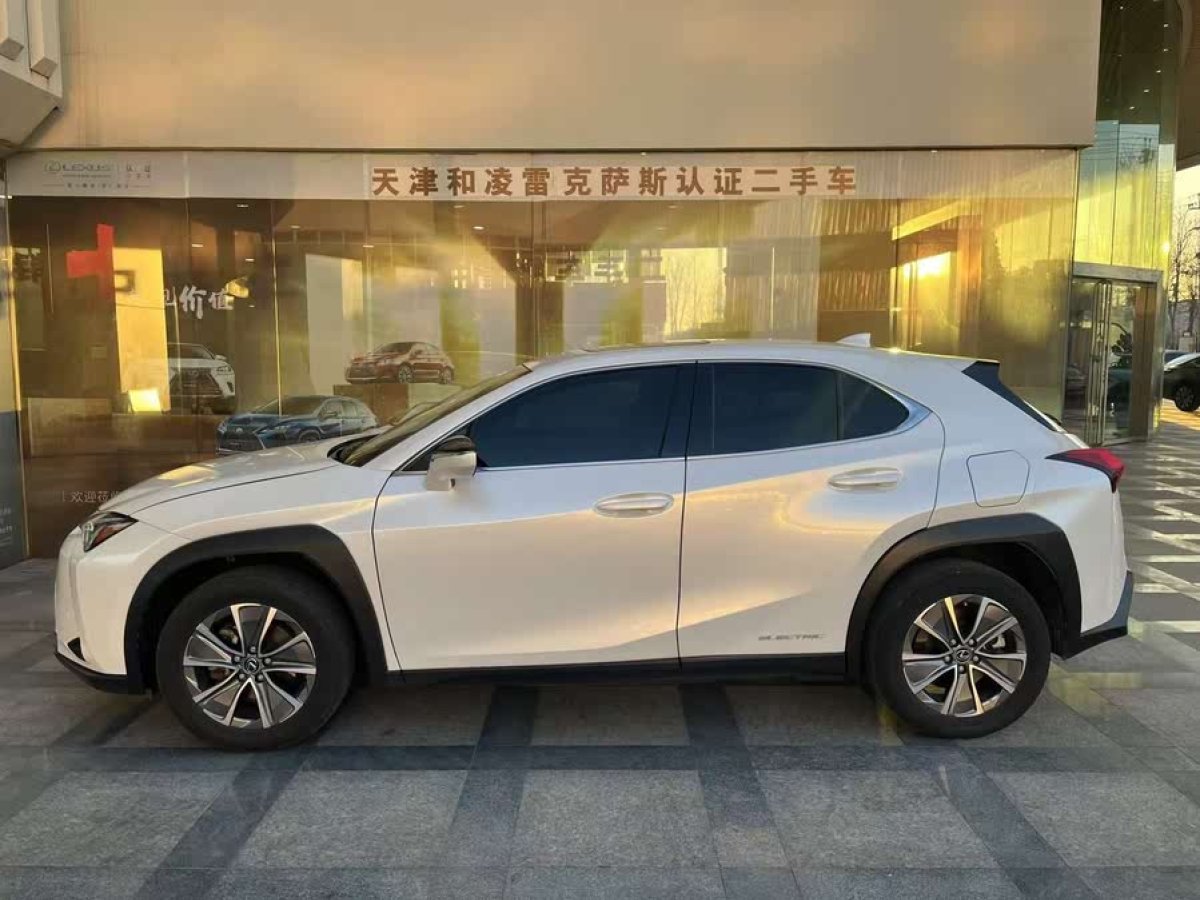 雷克薩斯 雷克薩斯UX新能源  2020款 300e 純?享版圖片