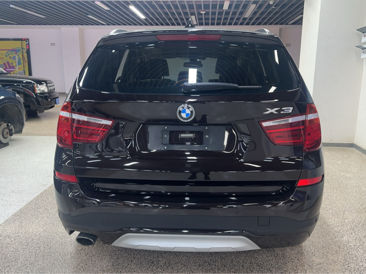 寶馬 寶馬X3  2014款 xDrive20i X設(shè)計(jì)套裝圖片