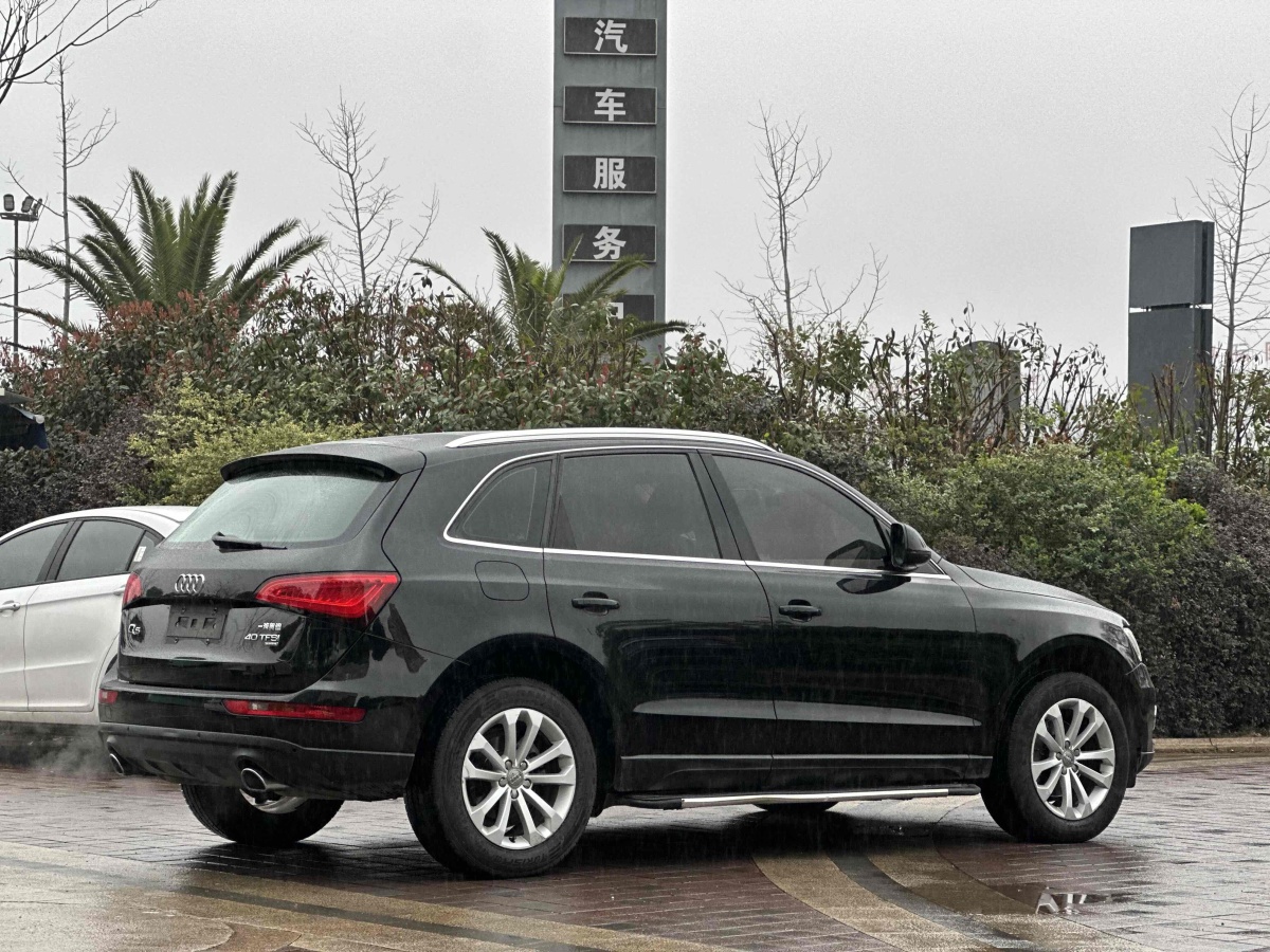 奧迪 奧迪Q5  2013款 40 TFSI 進(jìn)取型圖片