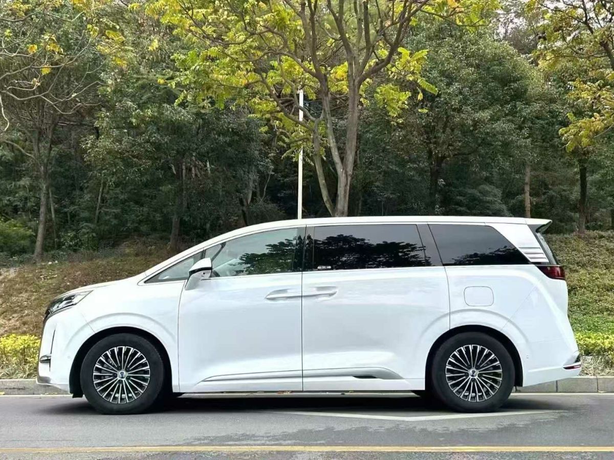 長(zhǎng)安 長(zhǎng)安UNI-Z  2025款 1.5T 龍騰型圖片