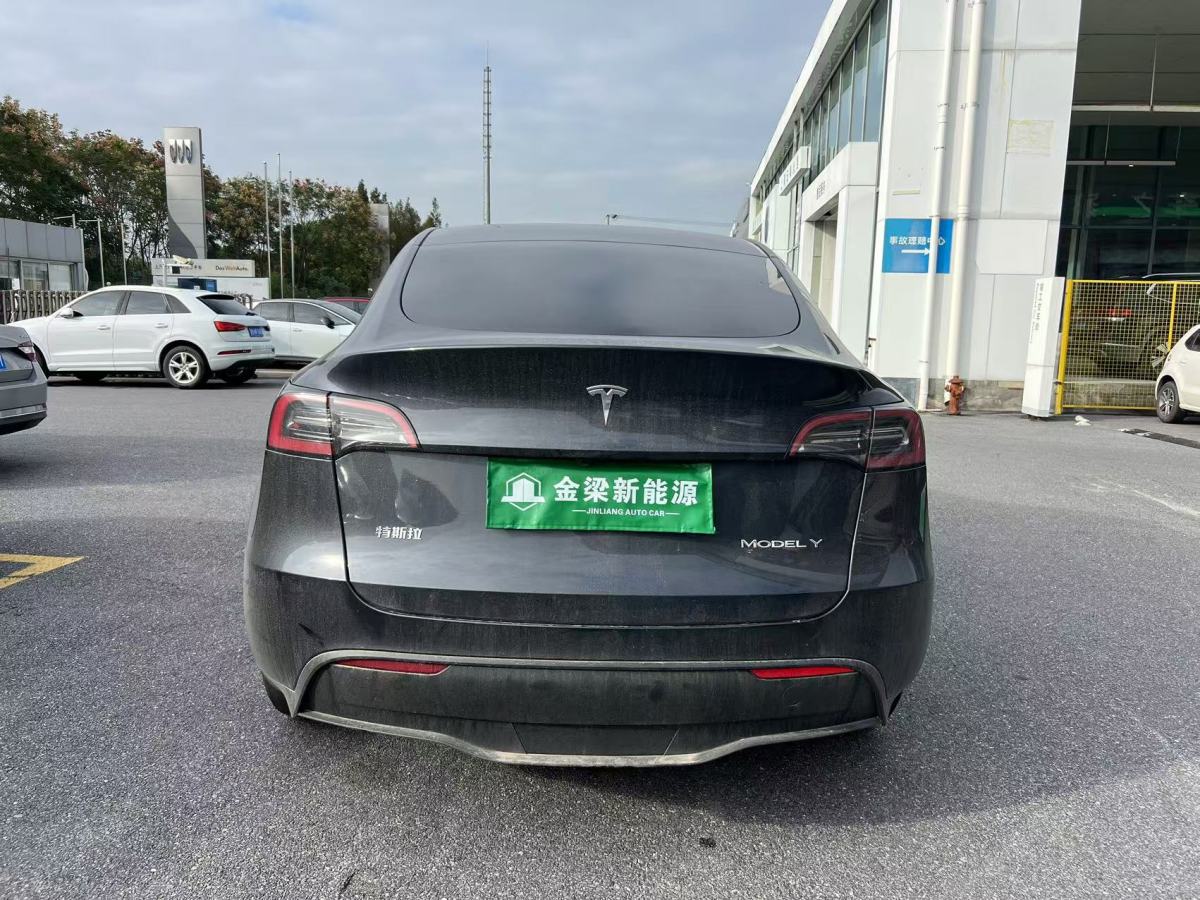 特斯拉 Model Y  2023款 長(zhǎng)續(xù)航煥新版 雙電機(jī)全輪驅(qū)動(dòng)圖片