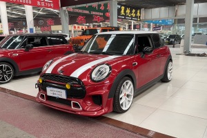 MINI MINI 1.5T COOPER SEVEN