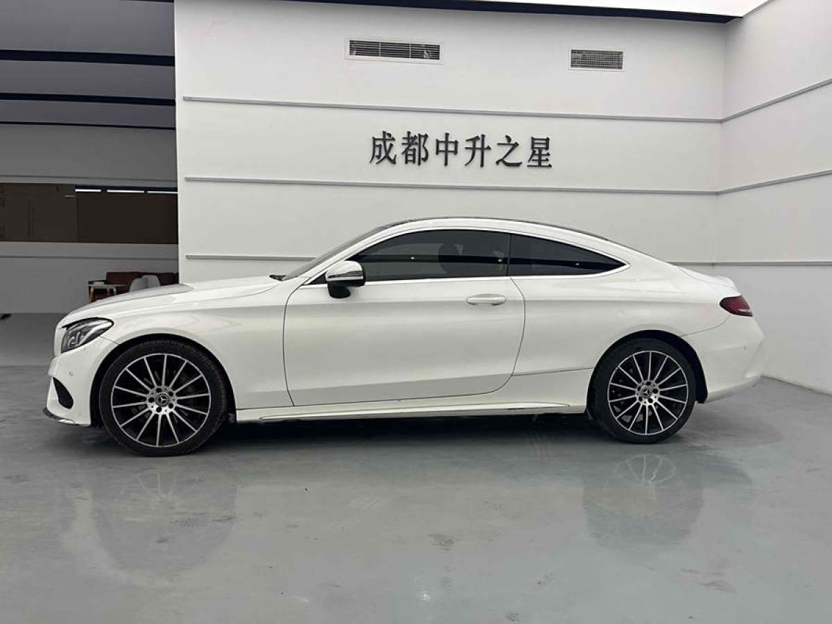 奔馳 奔馳C級(jí)  2017款 C 200 4MATIC 轎跑版圖片