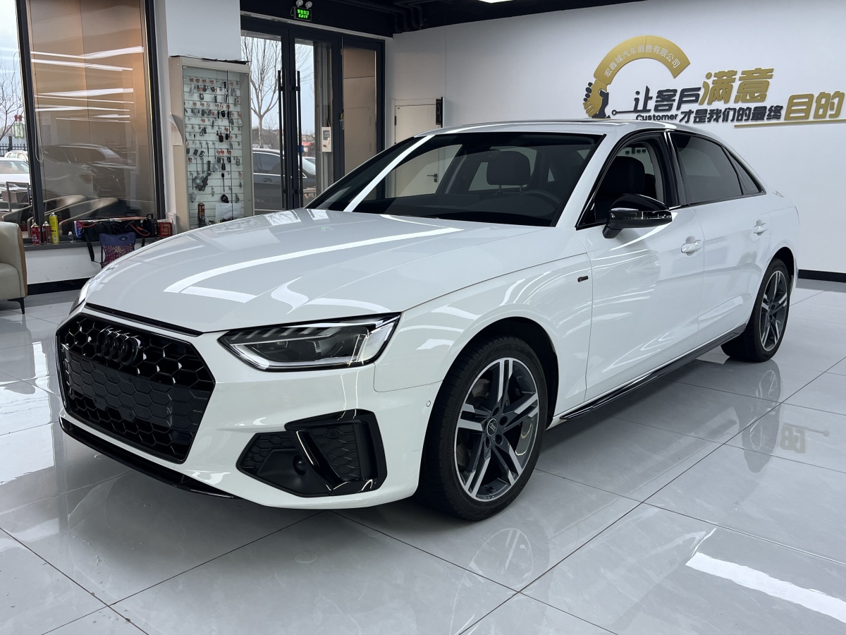 奧迪 奧迪A4L  2022款 40 TFSI 豪華動感型圖片