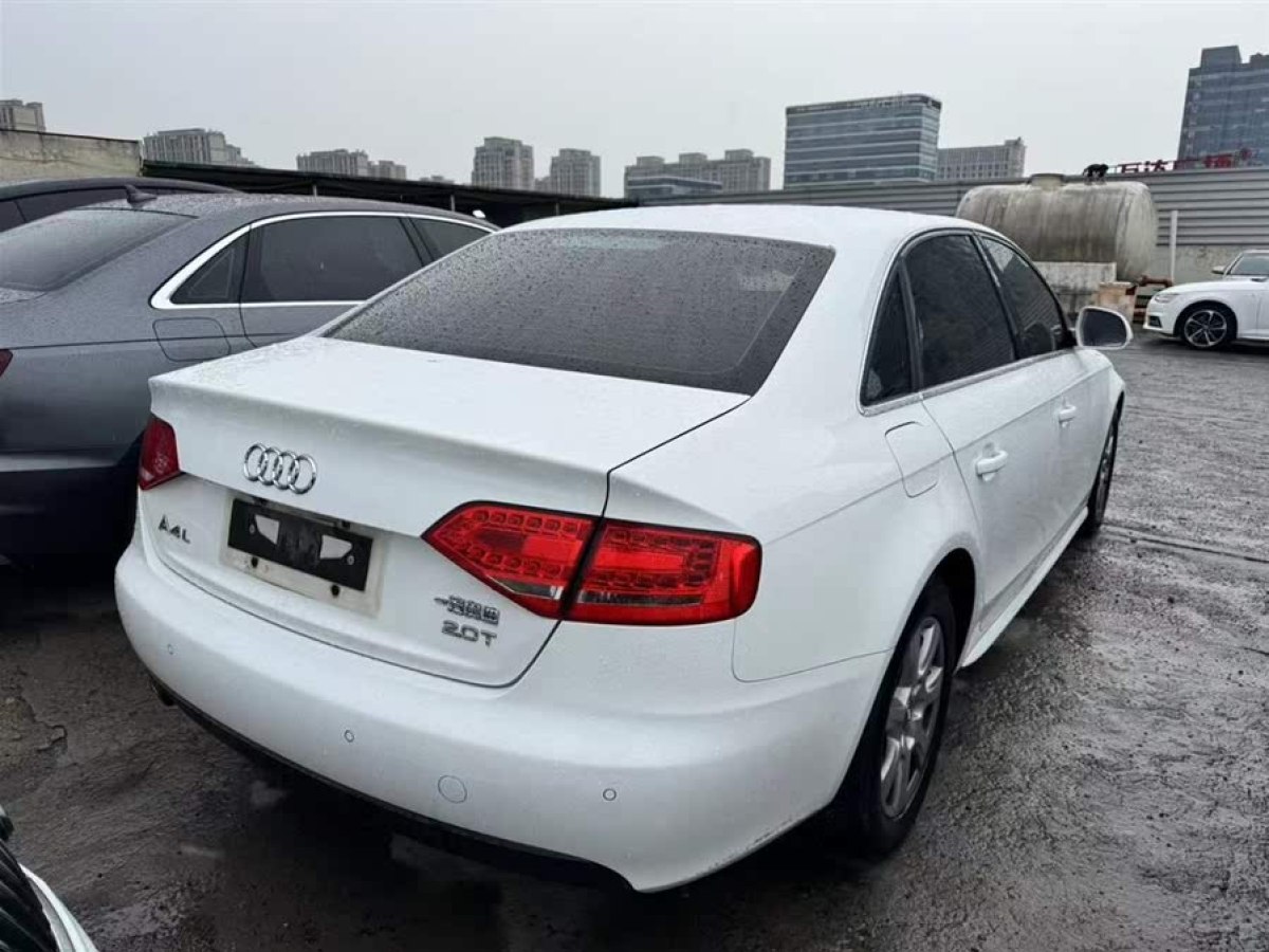 奧迪 奧迪A4L  2012款 2.0 TFSI 自動舒適型圖片