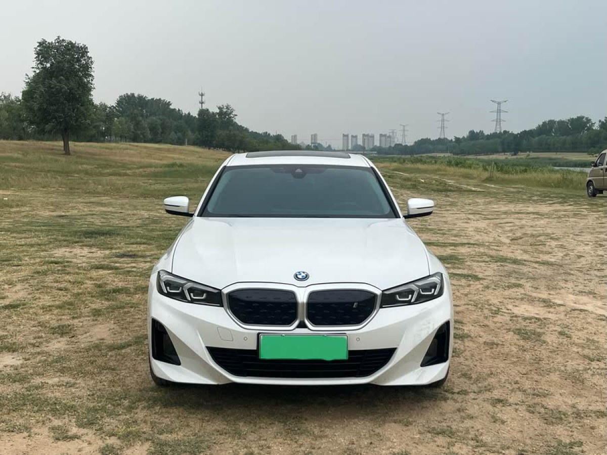 寶馬 寶馬i3  2022款 eDrive 35 L圖片