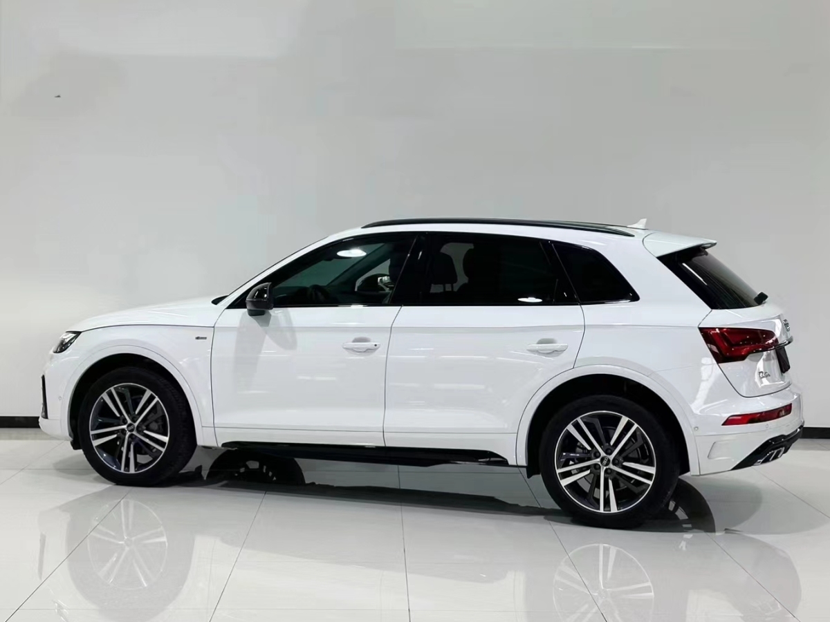 奧迪 奧迪Q5L  2021款 40 TFSI 豪華動(dòng)感型圖片