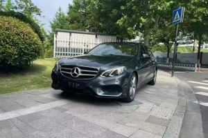 奔馳E級(jí) 奔馳 E 300 L 運(yùn)動(dòng)型