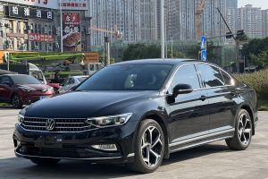 迈腾 大众 200万辆纪念版 330TSI DSG豪华型