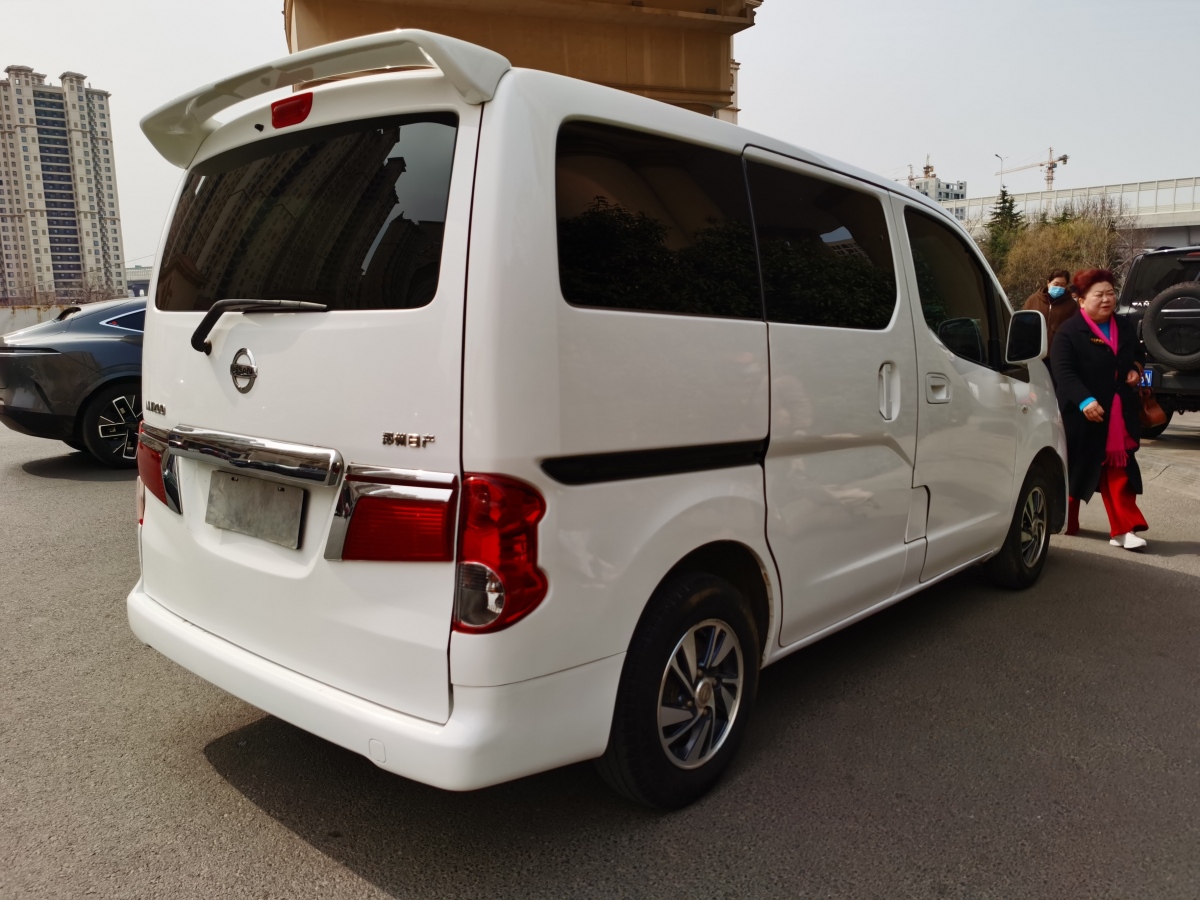 日產(chǎn) NV200  2018款 1.6L CVT豪華型圖片