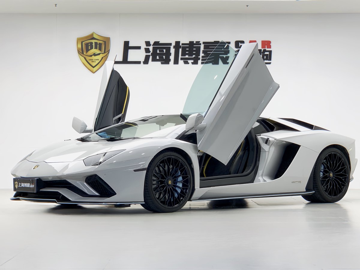 2017年7月蘭博基尼 Aventador  2017款 Aventador S