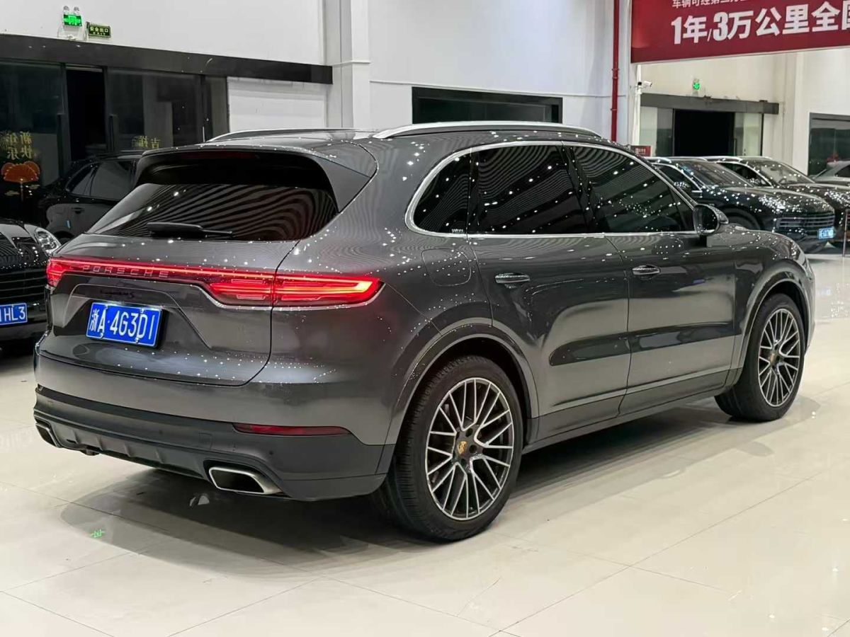 保時(shí)捷 911  2021款 Turbo S 3.8T 保時(shí)捷中國(guó)20周年紀(jì)念版圖片