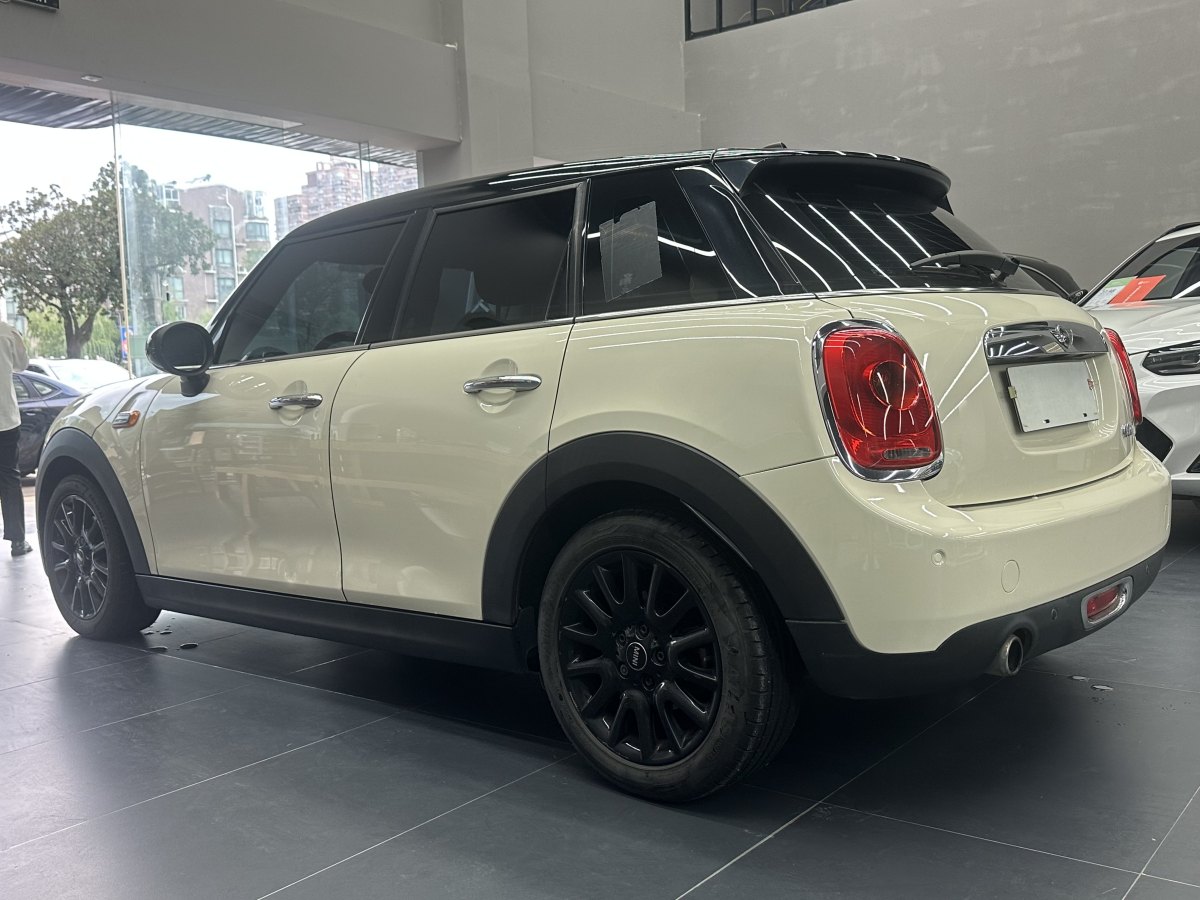 MINI MINI  2016款 1.5T COOPER 先锋派 五门版图片