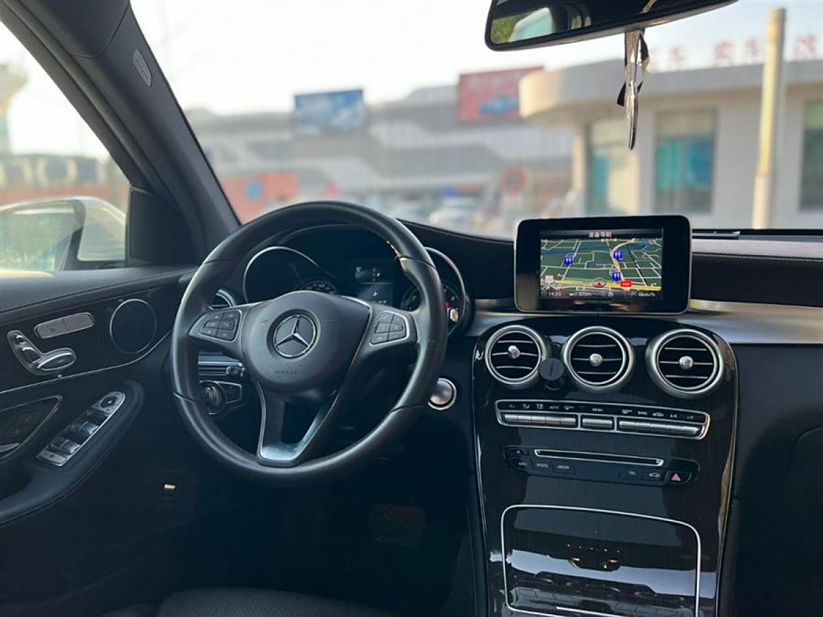 奔馳 奔馳GLC  2017款 GLC 260 4MATIC 動感型圖片