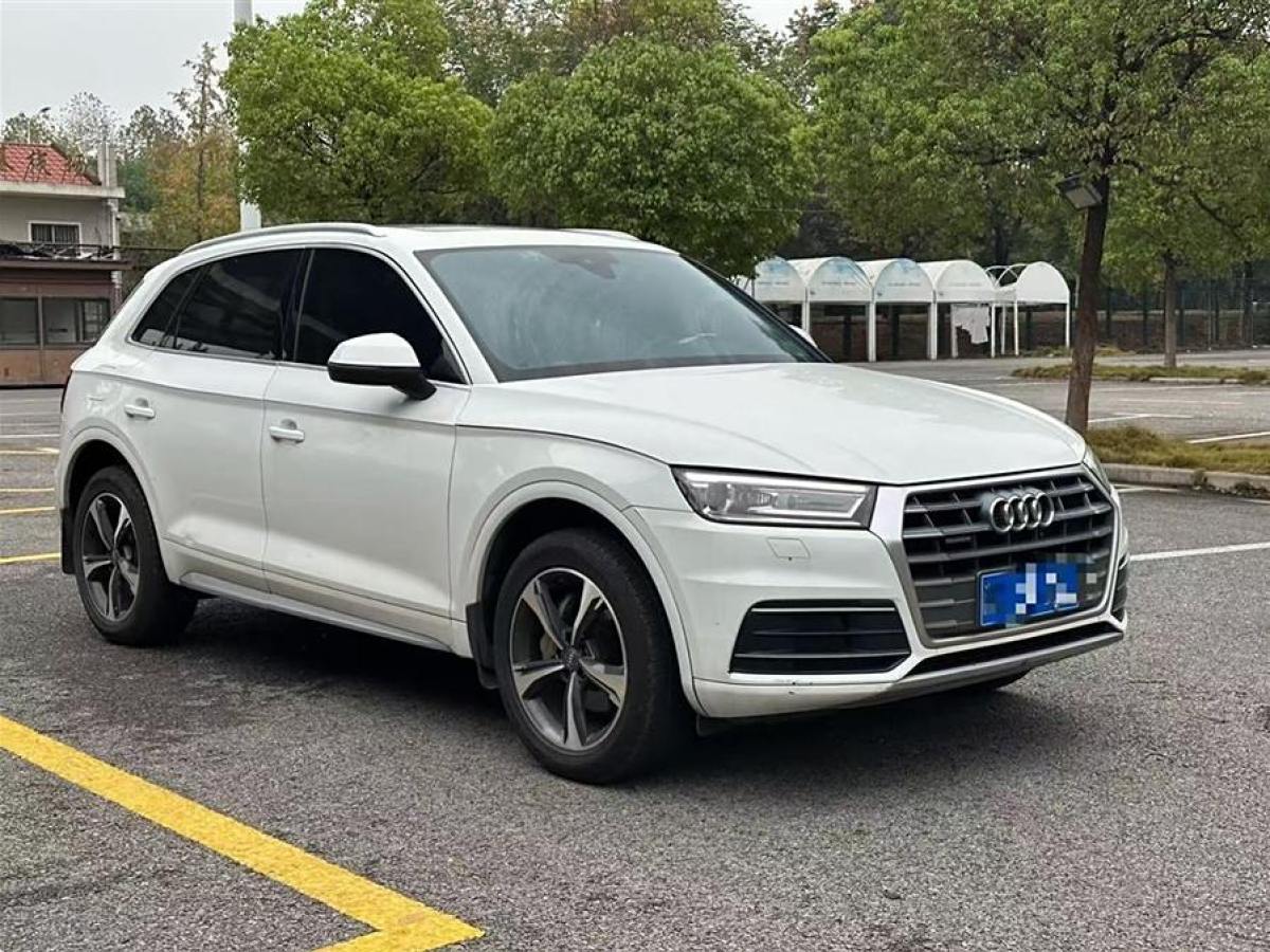 奧迪 奧迪Q5L  2018款  40 TFSI 榮享進(jìn)取型 國VI圖片