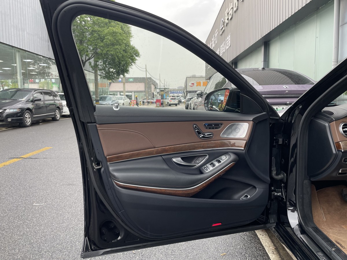 2014年7月奔馳 奔馳S級(jí)  2014款 改款 S 500 L 4MATIC