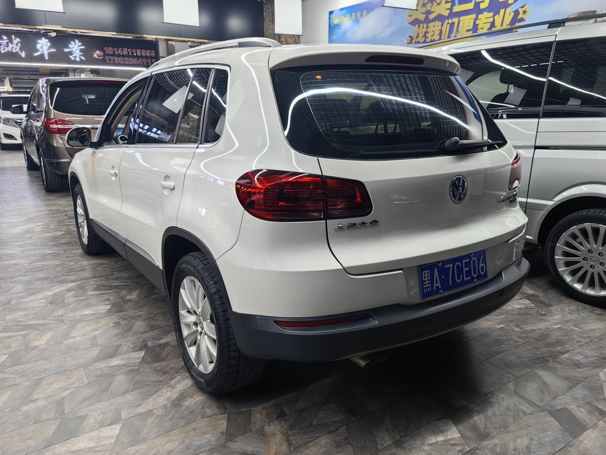 2013年10月大眾 途觀  2013款 1.8TSI 自動(dòng)四驅(qū)豪華型