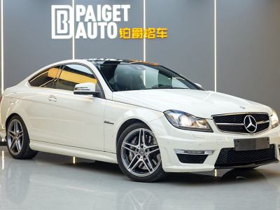 2012年9月 奔馳 奔馳C級(jí)AMG AMG C 63 Coupe 動(dòng)感型圖片