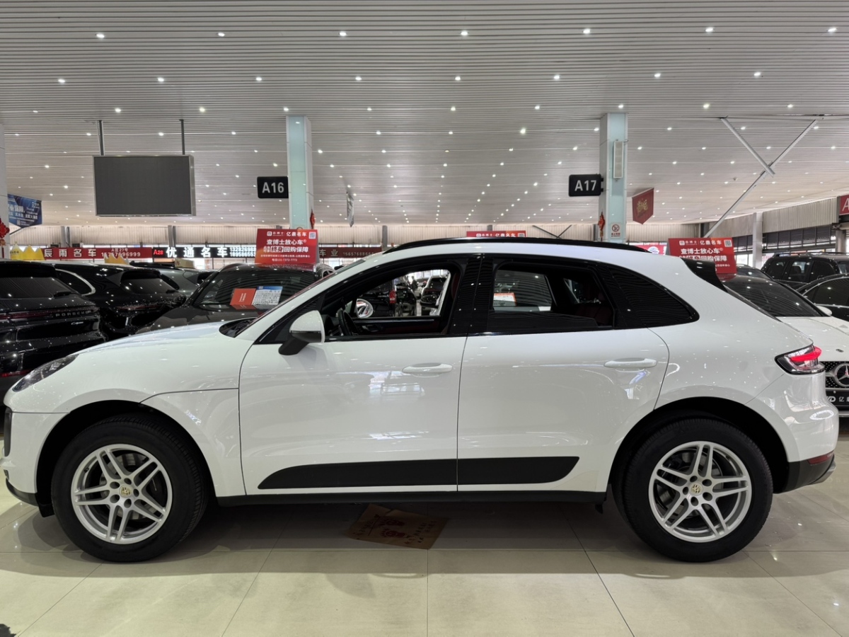 保時(shí)捷 Macan  2021款 Macan 2.0T圖片