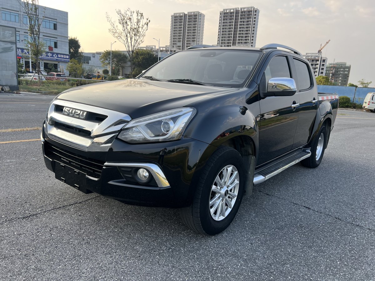 2020年8月五十鈴 D-MAX  2021款 1.9T自動(dòng)四驅(qū)柴油Global悍動(dòng)型RZ4E