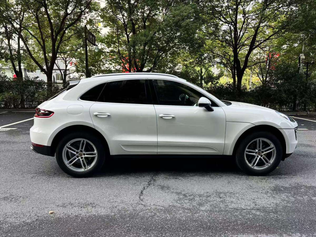 保时捷 Macan  2014款 Macan 2.0T图片