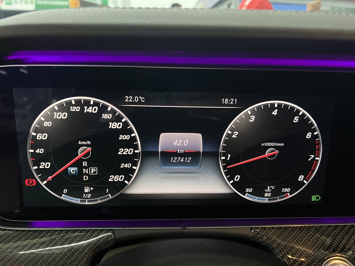 奔驰 奔驰E级  2017款 E 320 L 4MATIC图片