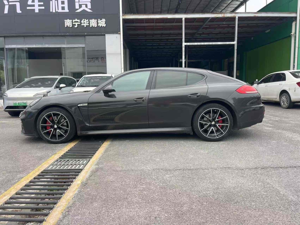 2011年7月保時捷 Panamera  2010款 Panamera 3.6L