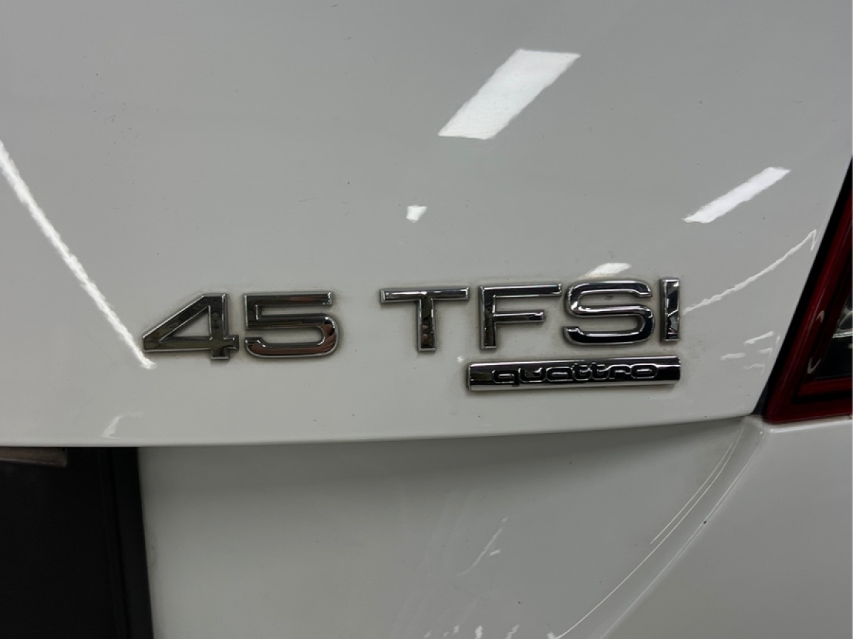 奧迪 奧迪TT  2014款 TT Coupe 45 TFSI quattro 悅尚型圖片