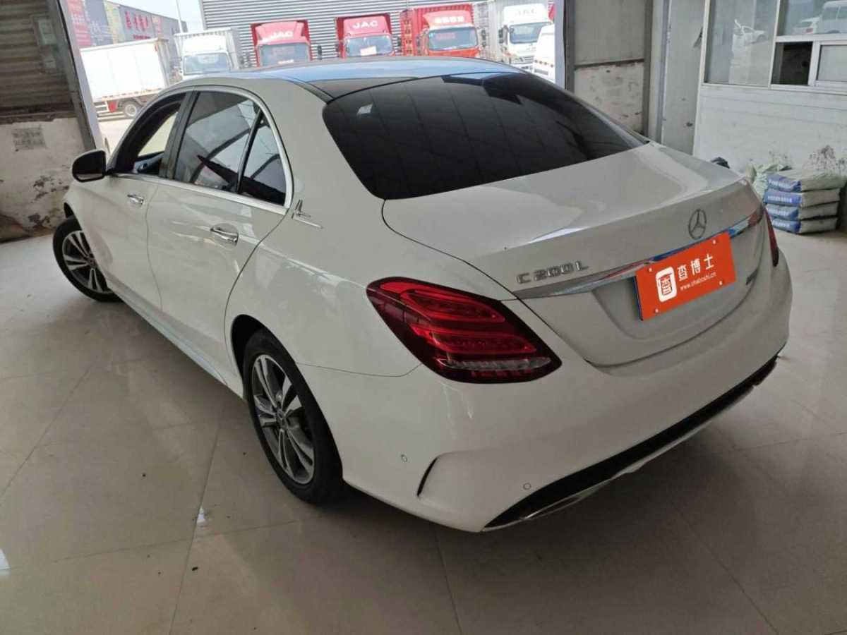 奔馳 奔馳C級(jí)  2018款 C 200 L 運(yùn)動(dòng)版圖片