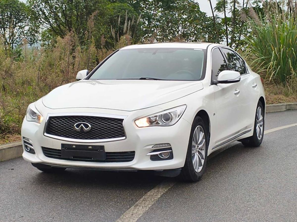 2016年4月英菲尼迪 Q50L  2015款 2.0T 舒適版