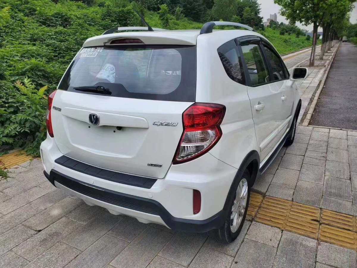 長(zhǎng)安 CX20  2014款 1.4L 手動(dòng)運(yùn)動(dòng)版 國(guó)IV圖片