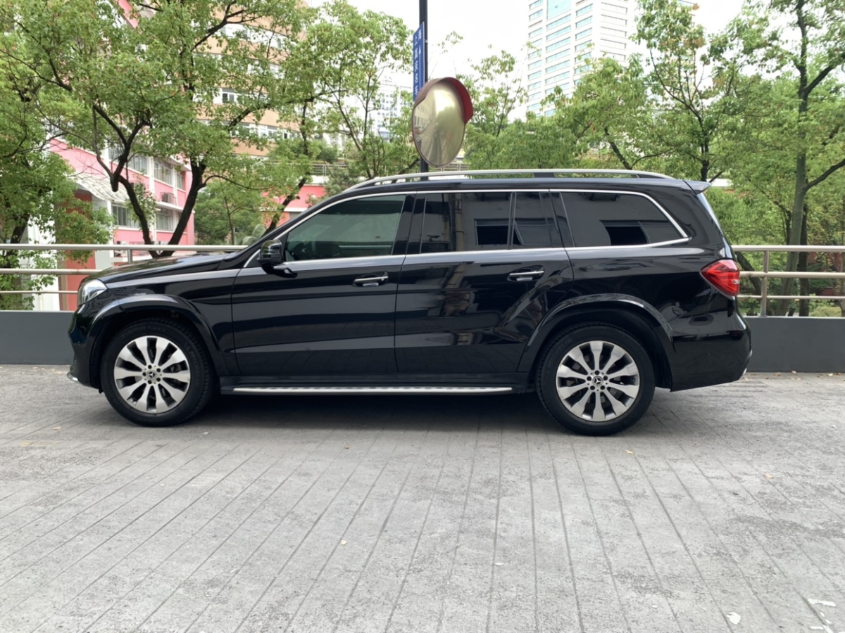 奔馳 奔馳GLS  2018款 GLS 400 4MATIC動(dòng)感型圖片