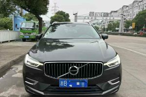 XC60 沃尔沃 T4 智逸版