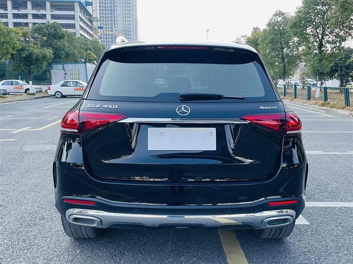 奔馳 奔馳GLE  2022款 改款 GLE 450 4MATIC 豪華型圖片