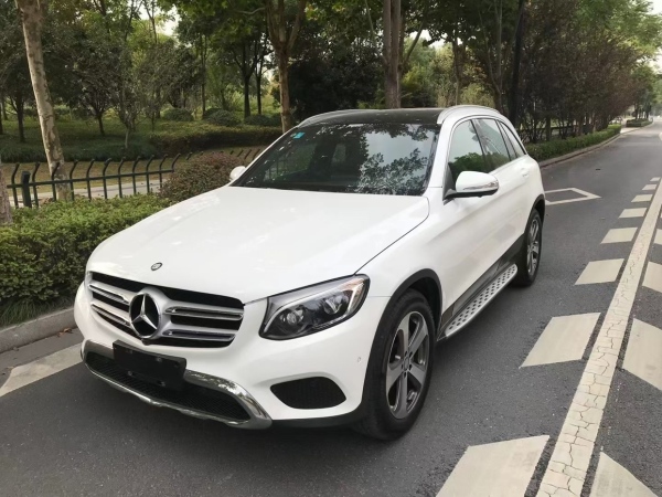 奔驰 奔驰GLC  2016款 GLC 300 4MATIC 动感型