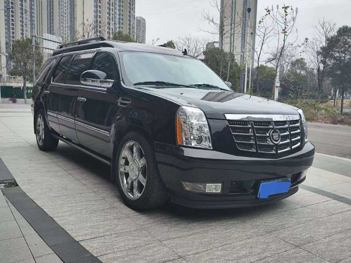 凱迪拉克 凱雷德ESCALADE  2013款 6.2L ESV鉑金版加長型圖片