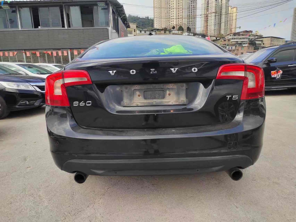 沃爾沃 S60  2013款 T5 舒適版圖片