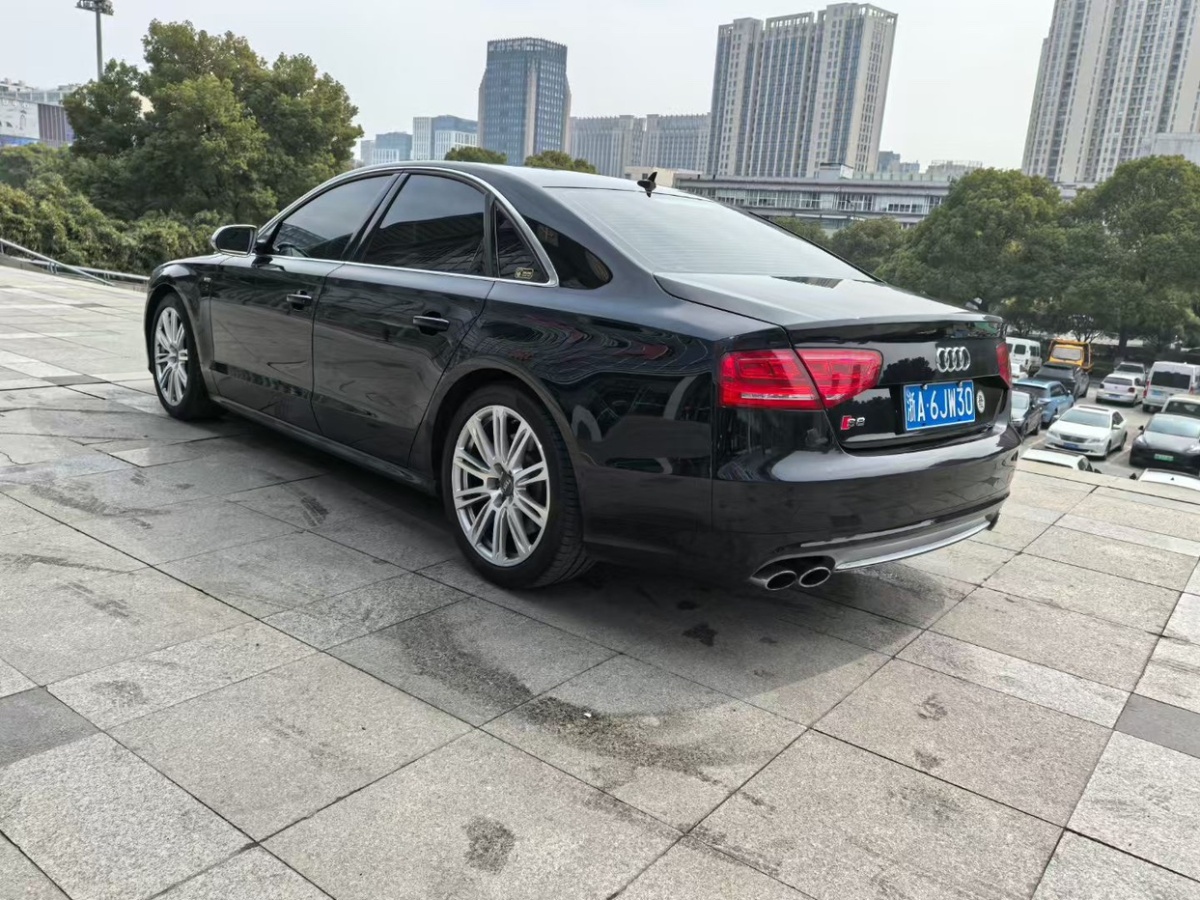 奧迪 奧迪S8  2013款 S8 4.0TFSI quattro圖片